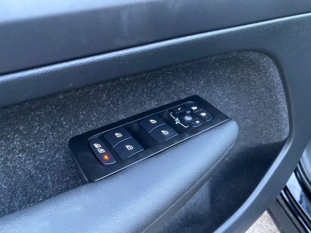 VOLVO XC40 usata, con Controllo trazione