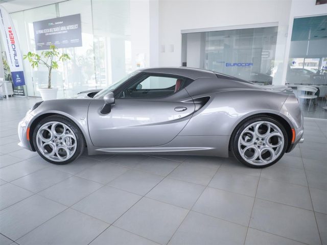 ALFA ROMEO 4C usata, con Climatizzatore
