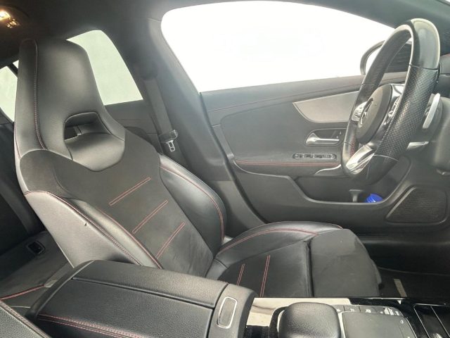 MERCEDES-BENZ CLA 200 usata, con Cerchi in lega