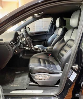 PORSCHE Macan usata, con Boardcomputer