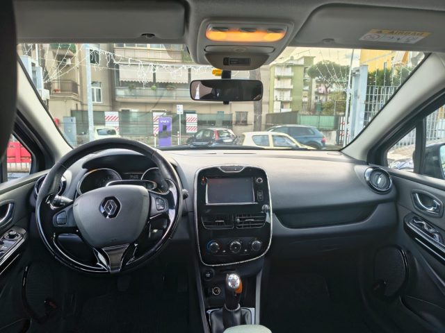 RENAULT Clio usata, con Alzacristalli elettrici