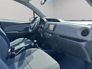 TOYOTA Yaris usata, con Volante in pelle