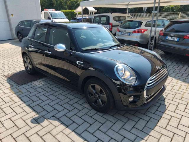 MINI Cooper D usata, con USB