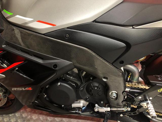 APRILIA RSV4 usata 4