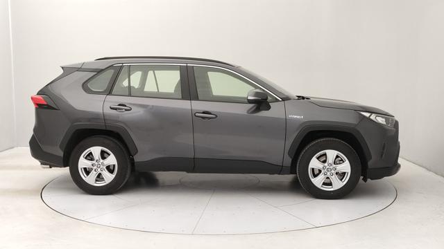 TOYOTA RAV 4 usata, con Autoradio