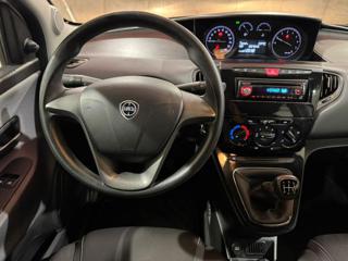 LANCIA Ypsilon usata, con ESP