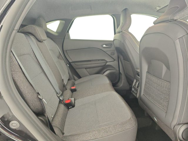 RENAULT Captur usata, con Bracciolo