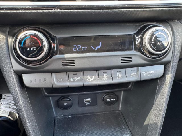 HYUNDAI Kona usata, con Climatizzatore