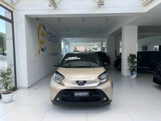 TOYOTA Aygo X usata, con Airbag