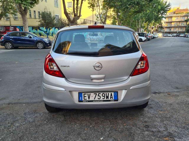 OPEL Corsa usata, con Boardcomputer