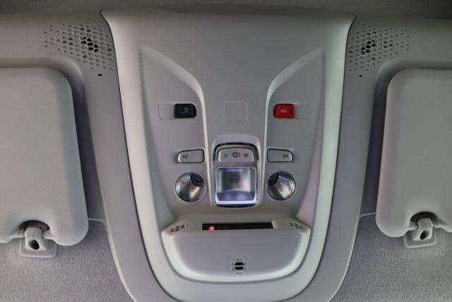 OPEL Combo usata, con Fari LED