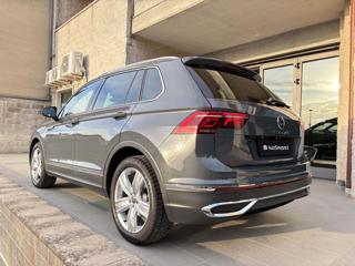 VOLKSWAGEN Tiguan usata, con Boardcomputer