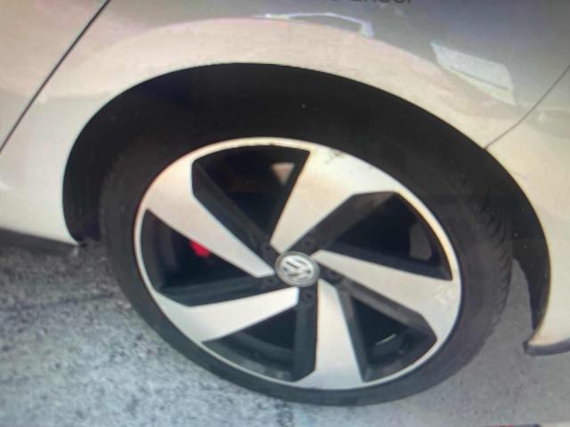 VOLKSWAGEN Golf GTI usata, con Airbag