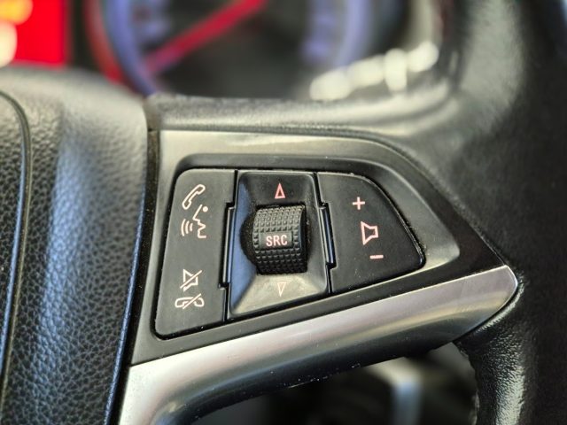 OPEL Astra usata, con USB