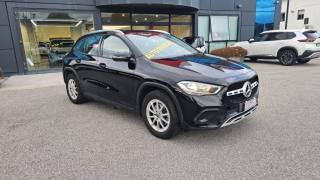 MERCEDES-BENZ GLA 200 usata, con Airbag