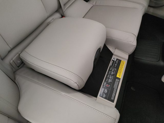 VOLVO XC60 usata, con USB