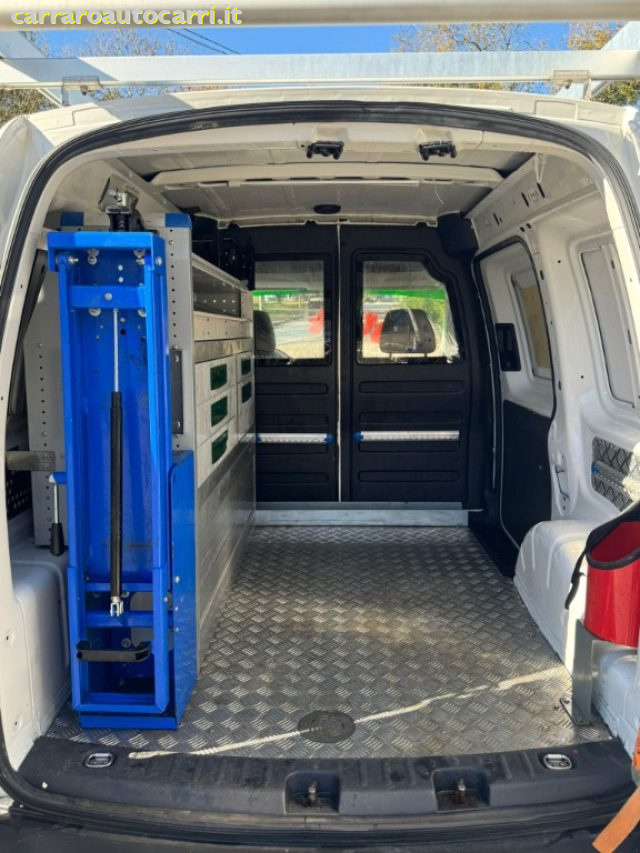 VOLKSWAGEN Caddy usata, con Hill holder