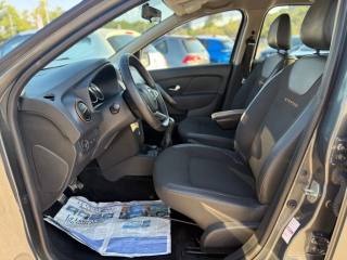 DACIA Sandero usata, con Specchietti laterali elettrici