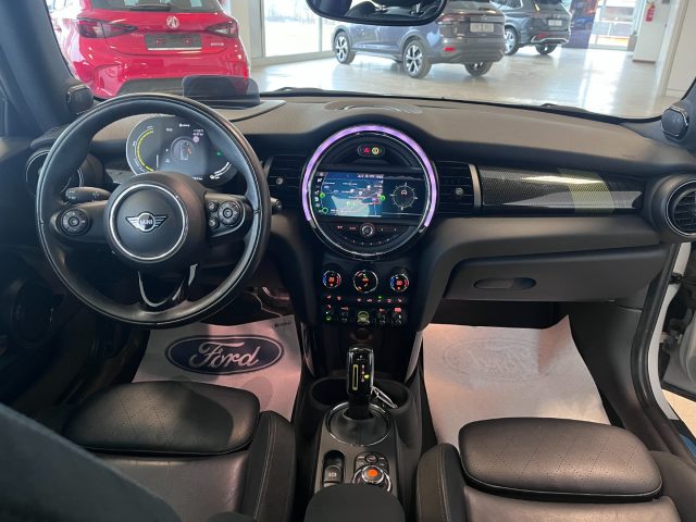 MINI Mini usata, con Sensori di parcheggio posteriori