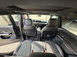 MERCEDES-BENZ GLB 200 usata, con Controllo automatico clima