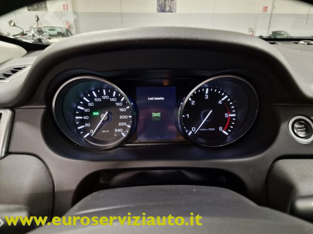 LAND ROVER Discovery Sport usata, con Fari Xenon
