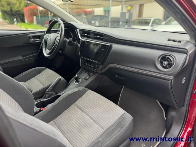 TOYOTA Auris usata, con ESP