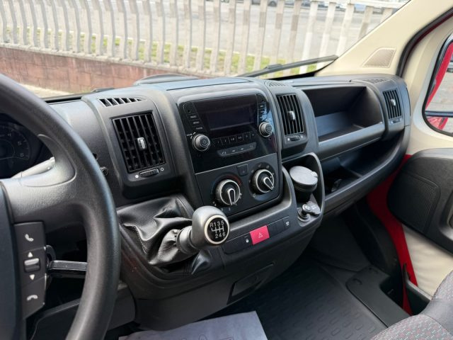 PEUGEOT Boxer usata 12