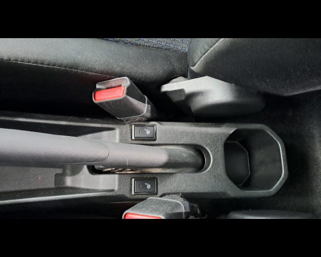 SUZUKI Ignis usata, con Sedile posteriore sdoppiato