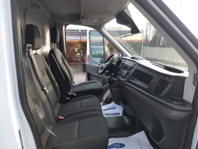 FORD Transit usata, con Fari LED