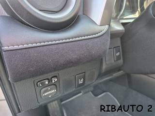 TOYOTA RAV 4 usata, con Lettore CD