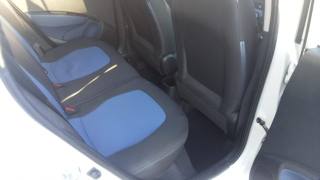 HYUNDAI i10 usata 13