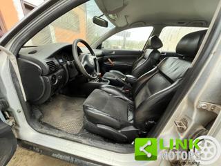 VOLKSWAGEN Passat usata, con Sedile posteriore sdoppiato