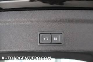 AUDI Q3 usata, con Sensori di parcheggio anteriori