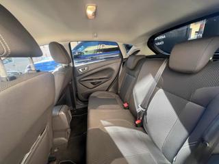 FORD Fiesta usata, con Specchietti laterali elettrici