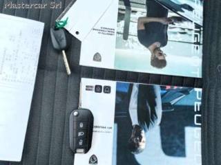PEUGEOT 2008 usata, con Park Distance Control