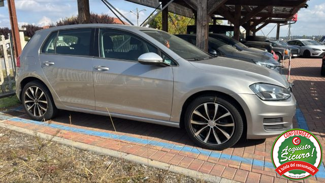 VOLKSWAGEN Golf usata, con Airbag
