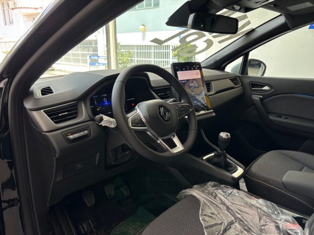RENAULT Captur usata, con USB