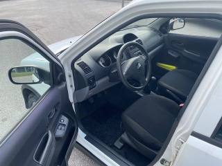 SUZUKI Ignis usata, con Specchietti laterali elettrici