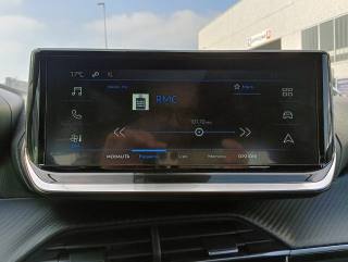 PEUGEOT 2008 usata, con Volante in pelle