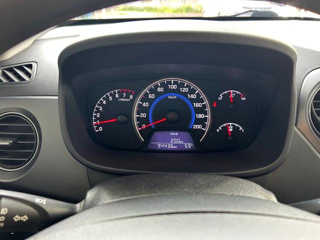 HYUNDAI i10 usata, con Controllo trazione