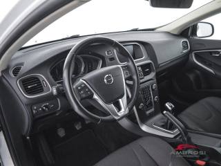 VOLVO V40 Cross Country usata 7