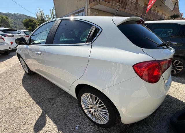ALFA ROMEO Giulietta usata, con Airbag