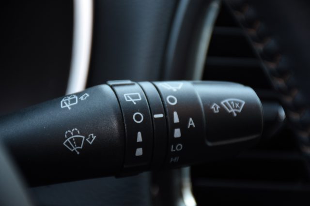 JEEP Compass usata, con Volante in pelle