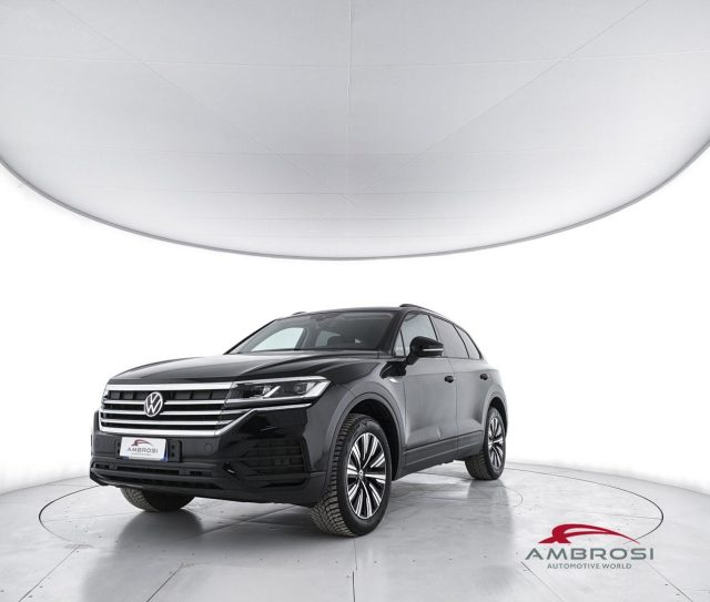 VOLKSWAGEN Touareg usata 0