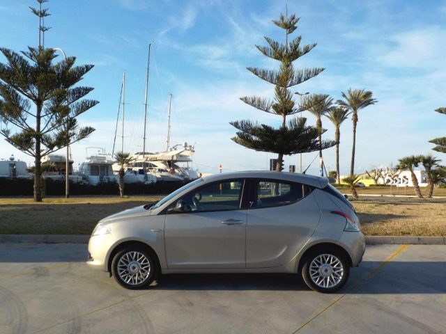 LANCIA Ypsilon usata, con Airbag Passeggero
