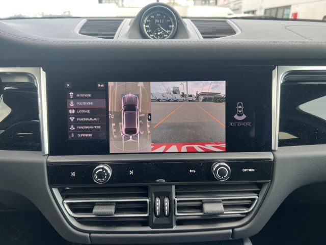 PORSCHE Macan usata 14