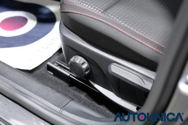 FORD Focus usata, con USB