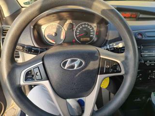 HYUNDAI i20 usata, con Sedile posteriore sdoppiato
