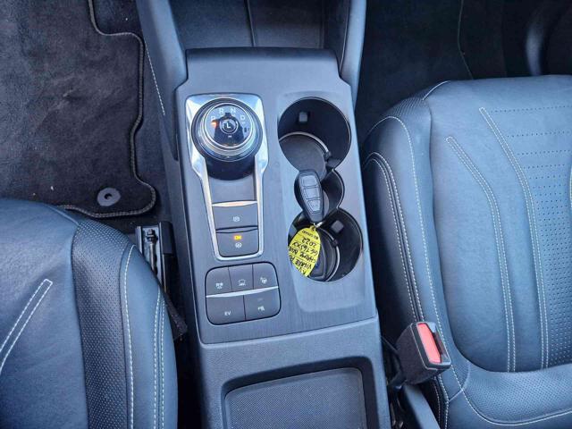 FORD Kuga usata, con Fendinebbia
