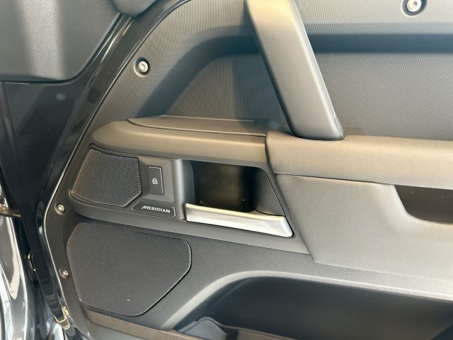 LAND ROVER Defender usata, con Regolazione elettrica sedili